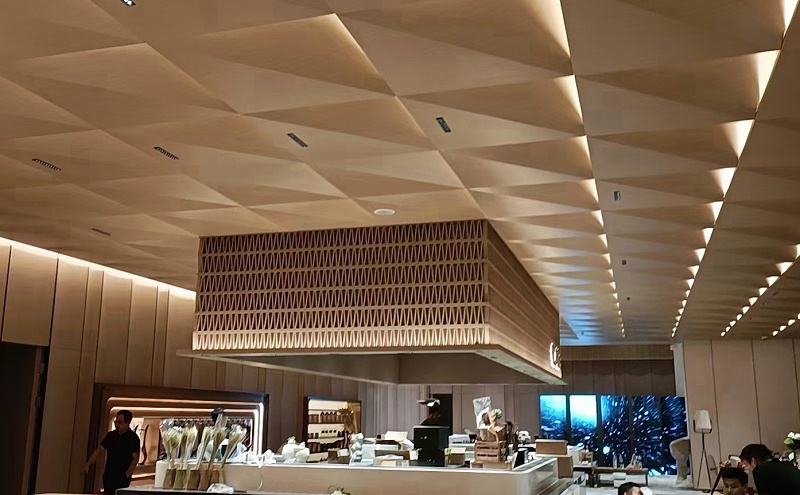 氟碳鋁單板廠家哪家好？按照這4個方法就能找到靠譜廠家