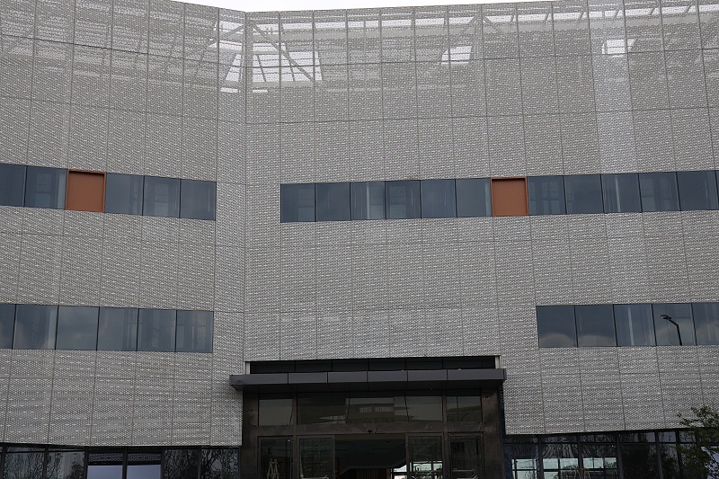 沖孔鋁單板定制