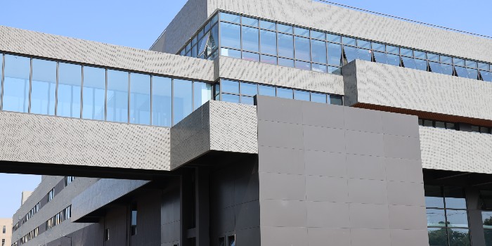 鋁單板定制廠家教你4招，讓你買到優(yōu)質(zhì)鋁單板定制產(chǎn)品